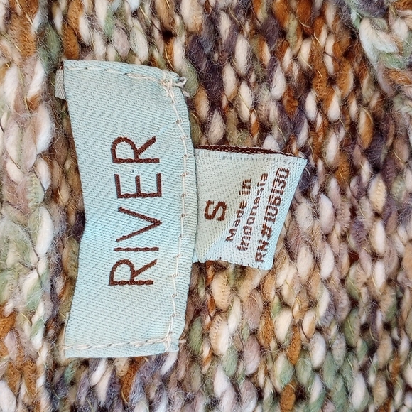 River Ladies Knit Cardigan Sweater Size:S Color:Green,Gray,White - Picture 8 of 10